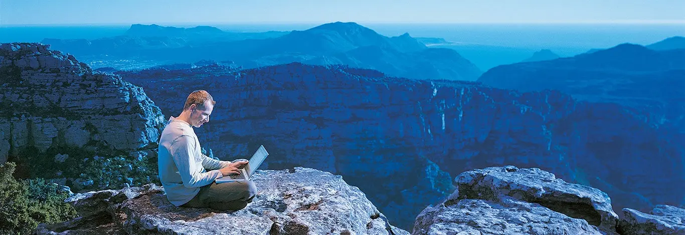 ۳۰ سال تجربه در مباحث علمی و تحقیقاتی